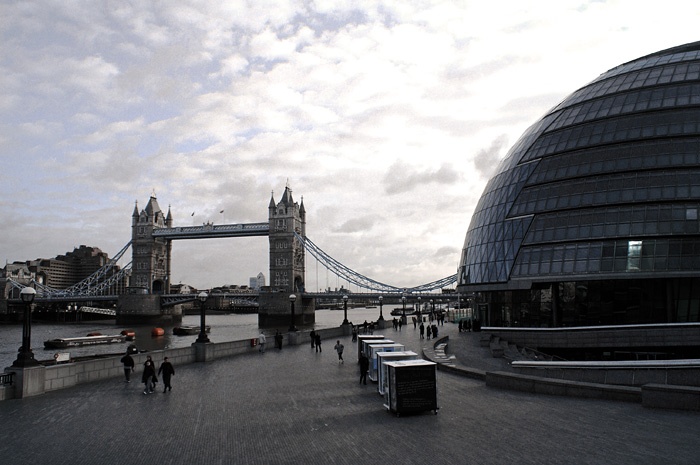london city hall and tower bridge