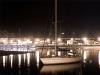 velero nocturno en el puerto de ribadesella